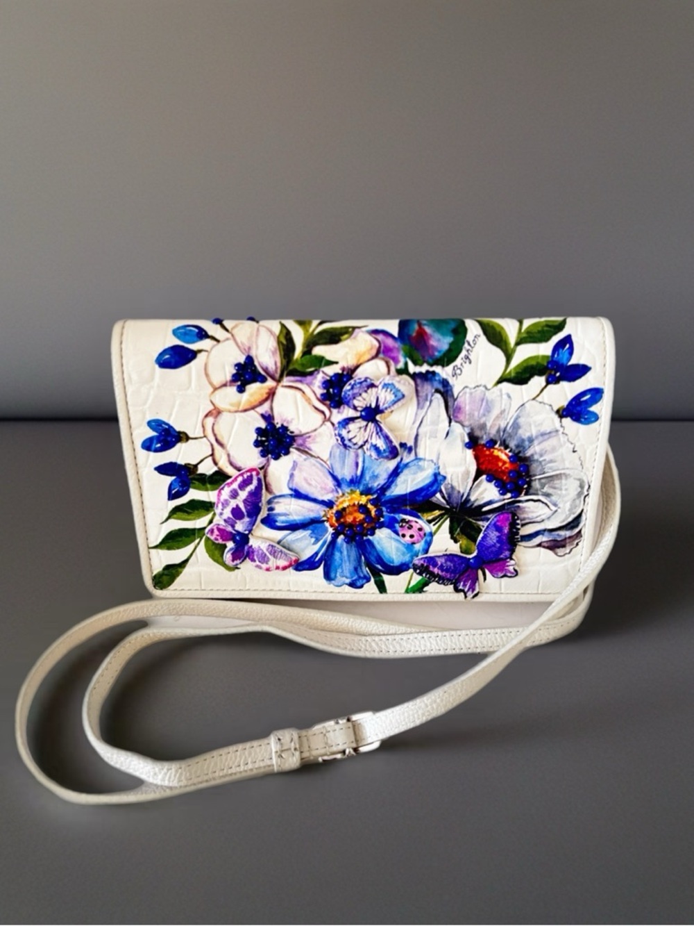 Brighton Rockmore Convertible Wallet Clutch Crossbody  Noir Jardin collection.